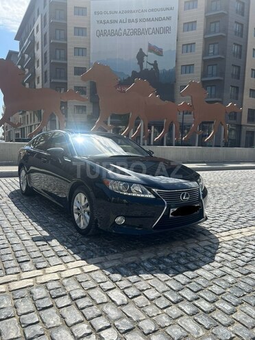 Lexus ES 300h 2013, 215,000 km - 2.5 l - Bakı