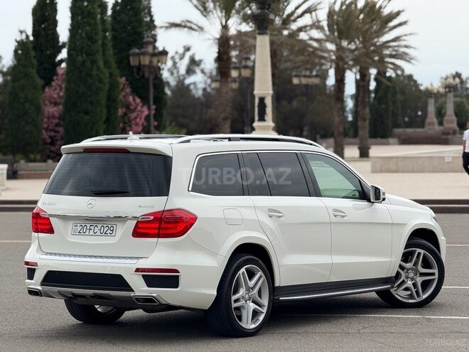 Mercedes GL 500 2014, 230,000 km - 4.7 l - Gəncə