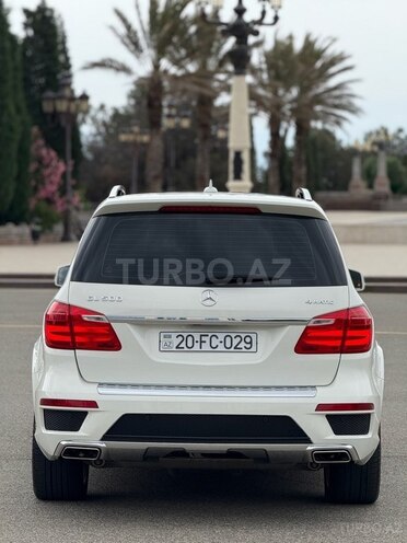 Mercedes GL 500 2014, 230,000 km - 4.7 l - Gəncə