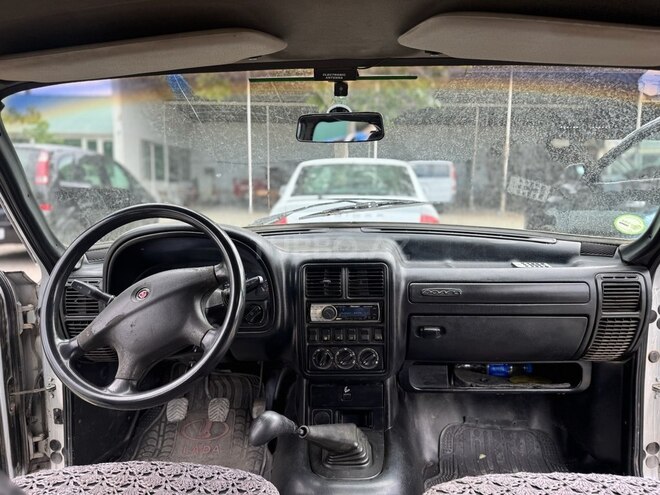 GAZ 31105 2006, 158,000 km - 2.3 l - Gəncə