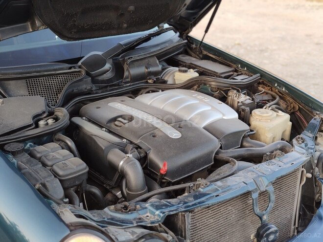 Mercedes E 270 2000, 379,000 km - 2.7 l - Sumqayıt