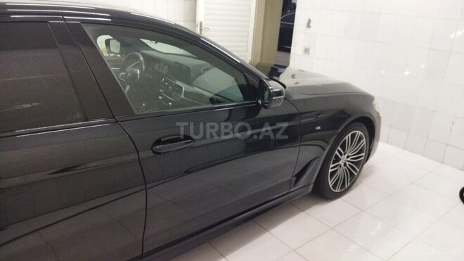 BMW 520-12