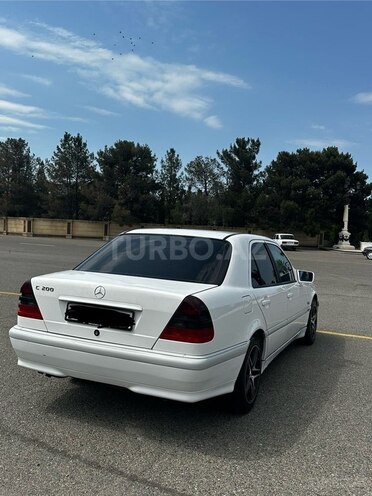 Mercedes C 200 1999, 297,000 km - 2.0 l - Gəncə