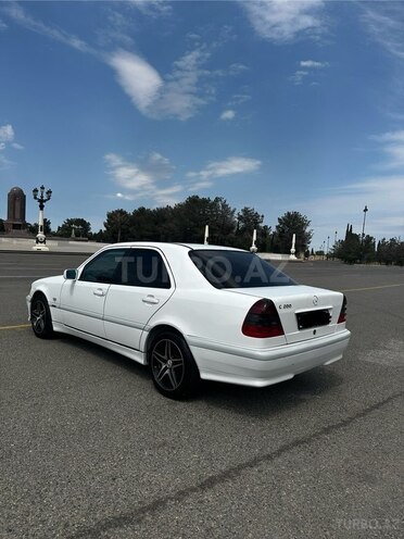 Mercedes C 200 1999, 297,000 km - 2.0 l - Gəncə