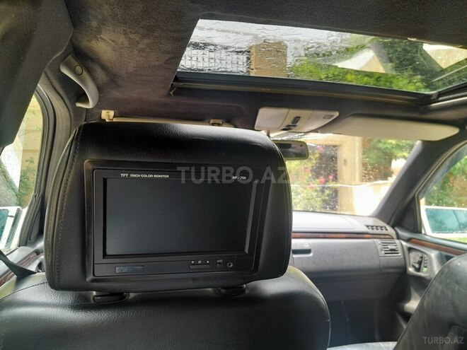 Mercedes E 220 d 1995, 22,222 km - 2.2 l - Bakı