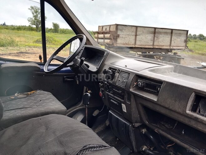 GAZ 33021 1997, 230,000 km - 2.4 l - Astara