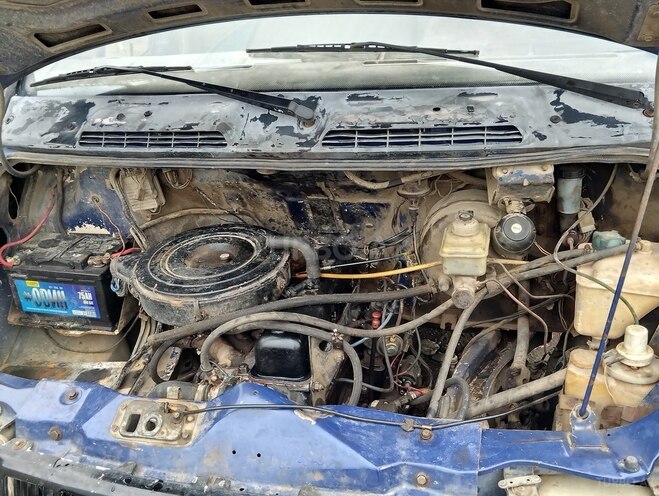 GAZ 33021 1997, 230,000 km - 2.4 l - Astara