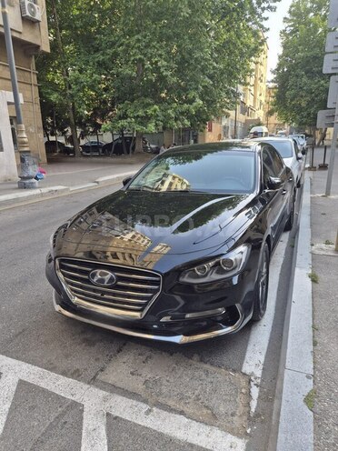 Hyundai Grandeur-1