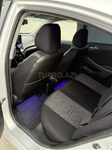 Hyundai Accent 2017, 147,394 km - 1.4 l - Bakı