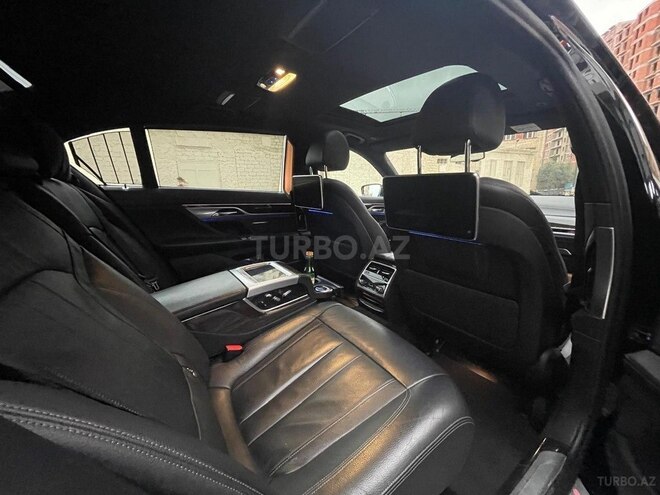 BMW 750e xDrive 2019, 105,000 km - 3.0 l - Bakı
