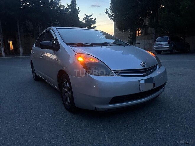 Toyota Prius-1