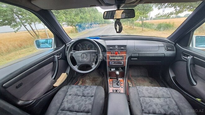 Mercedes C 200 1999, 291,000 km - 2.0 l - Bakı