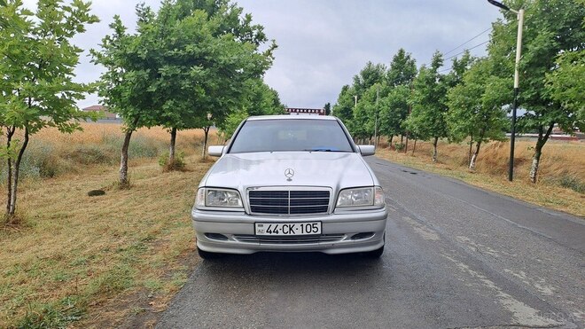 Mercedes C 200 1999, 291,000 km - 2.0 l - Bakı