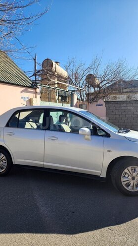 Nissan Tiida 2008, 195,950 km - 1.6 l - Bakı