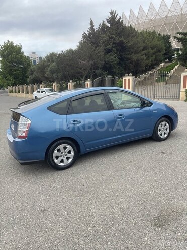 Toyota Prius-6