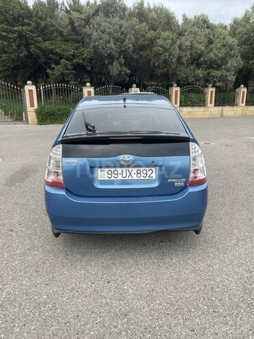Toyota Prius-9