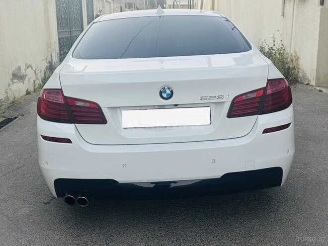BMW 528-12
