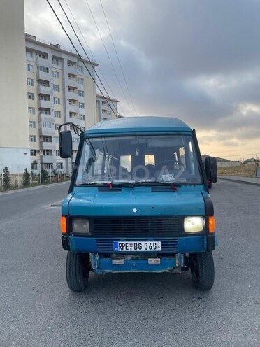 Mercedes 208 D 1991, 500,000 km - 2.7 л - Bakı