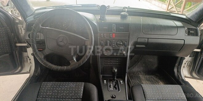 Mercedes C 220 1995, 393,730 km - 2.2 l - Cəlilabad