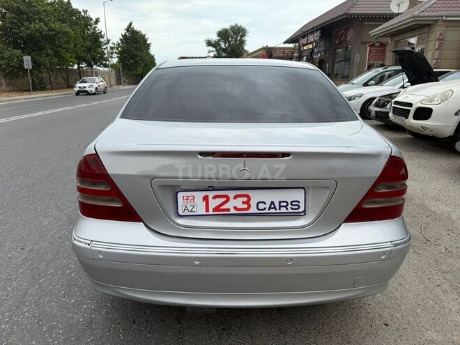Mercedes C 240-8