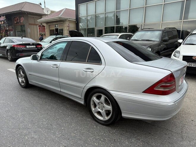 Mercedes C 240-4