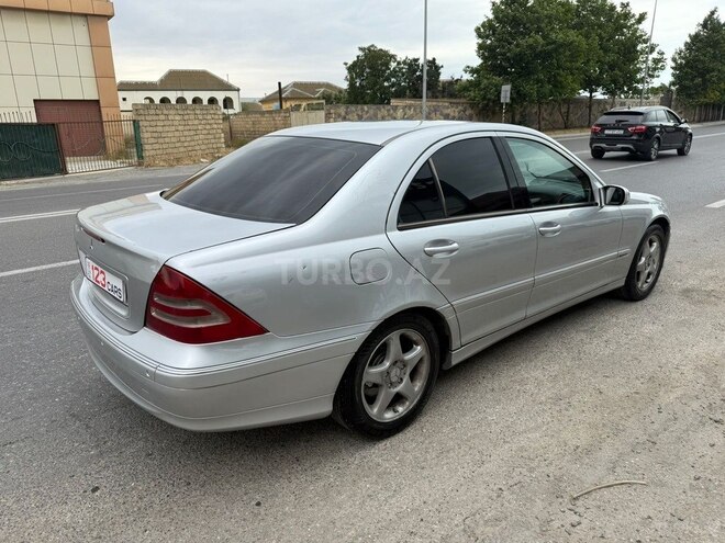 Mercedes C 240-3