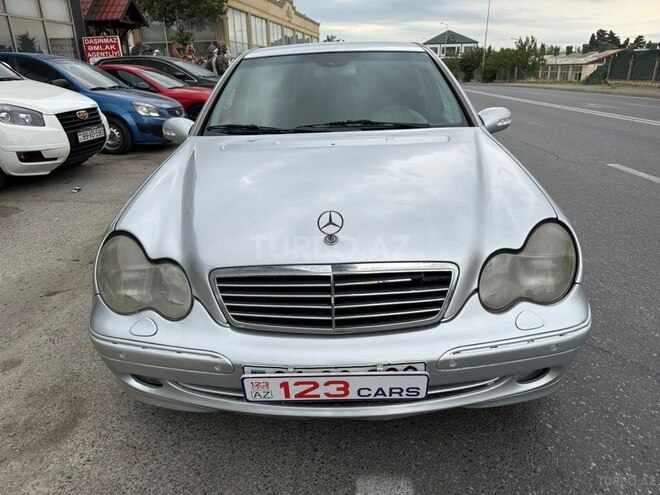Mercedes C 240-1