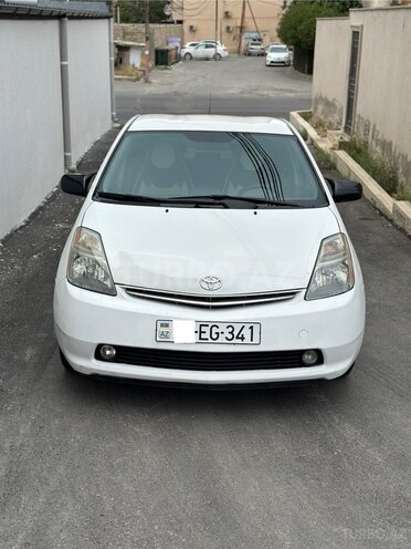Toyota Prius-1
