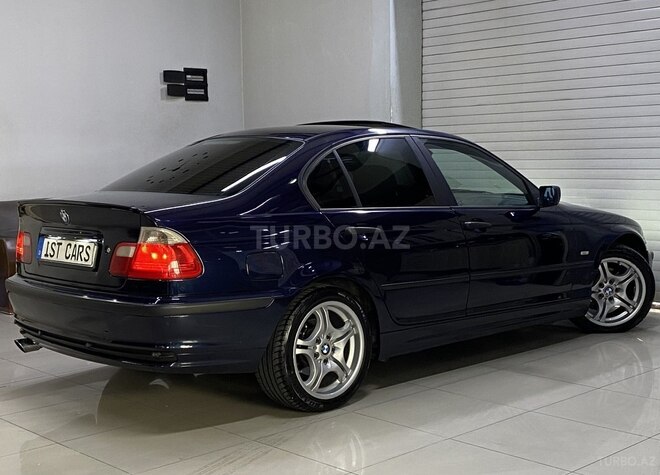BMW 318-12