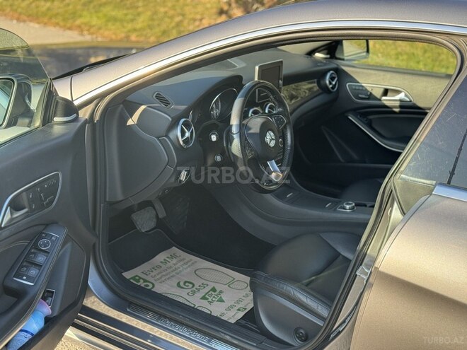 Mercedes CLA 250 4MATIC 2015, 95,000 km - 2.0 l - Bakı