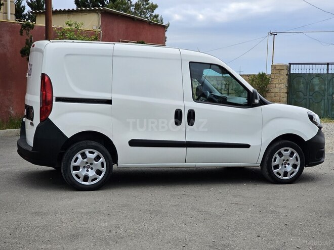 Fiat Doblo 2019, 90,380 km - 1.4 l - Bakı