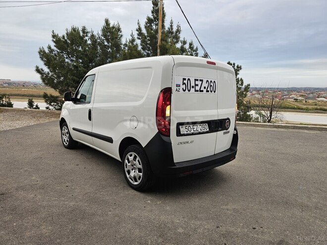 Fiat Doblo 2019, 90,380 km - 1.4 l - Bakı
