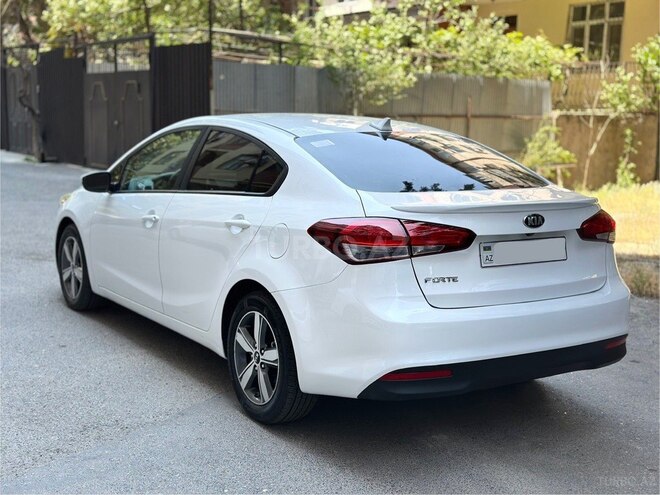 Kia Forte 2018, 130,000 km - 2.0 l - Bakı