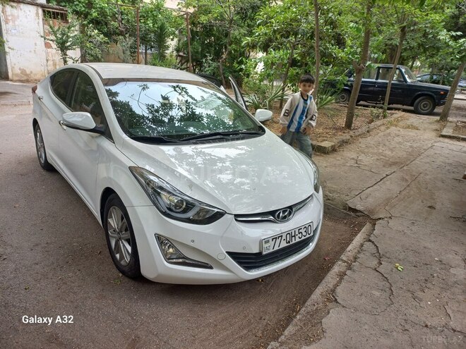 Hyundai Avante 2015, 118,000 km - 1.6 l - Bakı