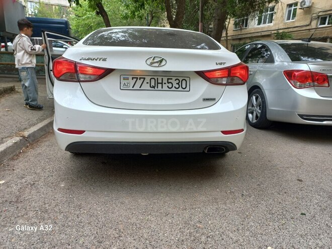 Hyundai Avante 2015, 118,000 km - 1.6 l - Bakı