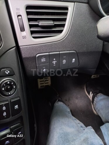 Hyundai Avante 2015, 118,000 km - 1.6 l - Bakı