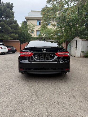 Toyota Camry 2019, 124,000 km - 2.5 l - Bakı