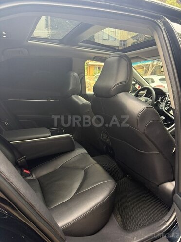 Toyota Camry 2019, 124,000 km - 2.5 l - Bakı