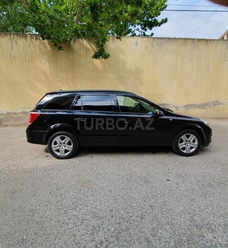 Opel Astra 2004, 200,000 km - 1.4 л - Bakı