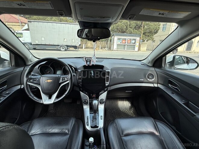 Chevrolet Cruze-7