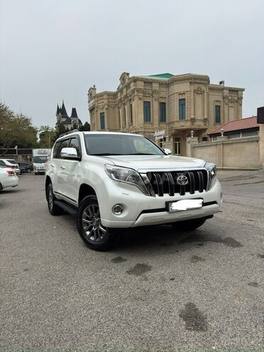 Toyota Land Cruiser Prado 2011, 122,000 km - 2.7 l - Bakı