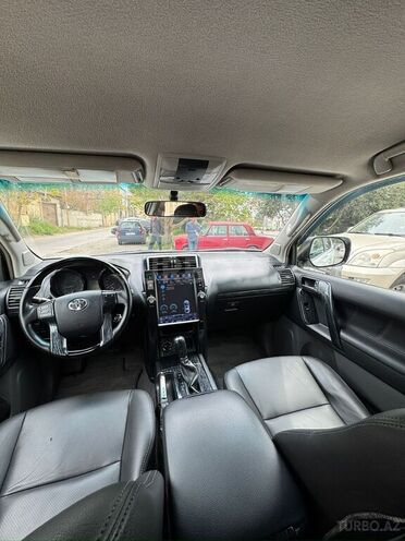 Toyota Land Cruiser Prado 2011, 122,000 km - 2.7 l - Bakı