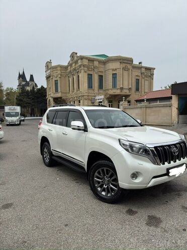 Toyota Land Cruiser Prado 2011, 122,000 km - 2.7 l - Bakı