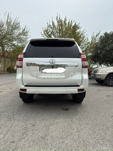 Toyota Land Cruiser Prado 2011, 122,000 km - 2.7 l - Bakı