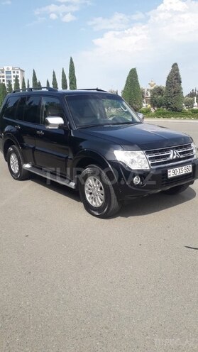 Mitsubishi Pajero 2010, 180,000 km - 3.5 l - Gəncə