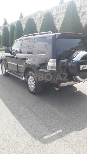 Mitsubishi Pajero 2010, 180,000 km - 3.5 l - Gəncə