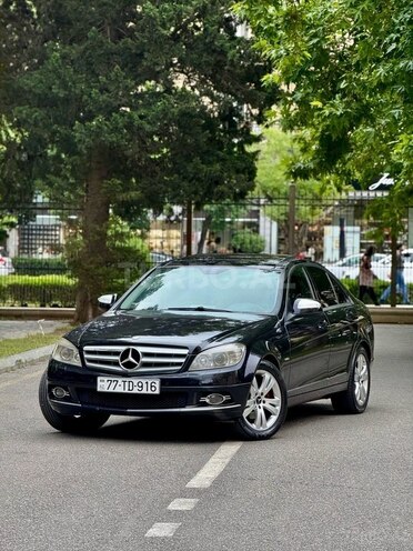 Mercedes C 300-1