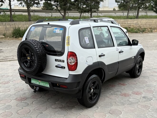 Chevrolet Niva 2014, 29,580 km - 1.7 л - Sumqayıt