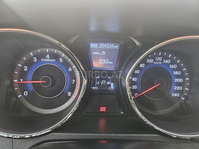 Hyundai Elantra 2011, 305,000 km - 1.8 l - Bakı