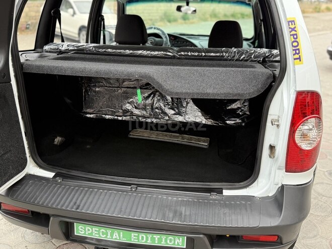 Chevrolet Niva 2014, 29,580 km - 1.7 л - Sumqayıt